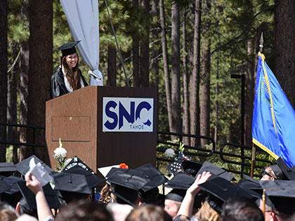 Francesca Curtolo, BSBM in Finance and Economics, giving the Valedictorian speech for Class of 2017