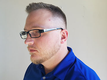 Student ID photo example - NO must face camera directly