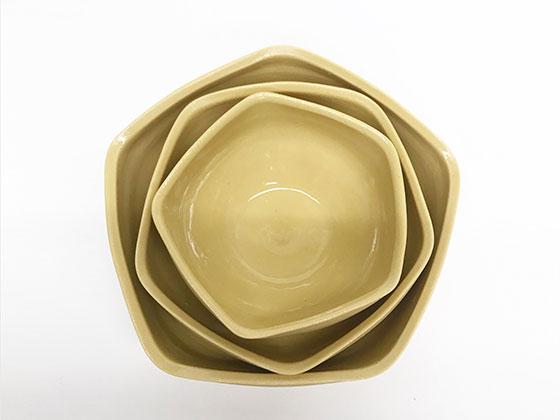 nesting bowls by ceramics artist Flor Widmar