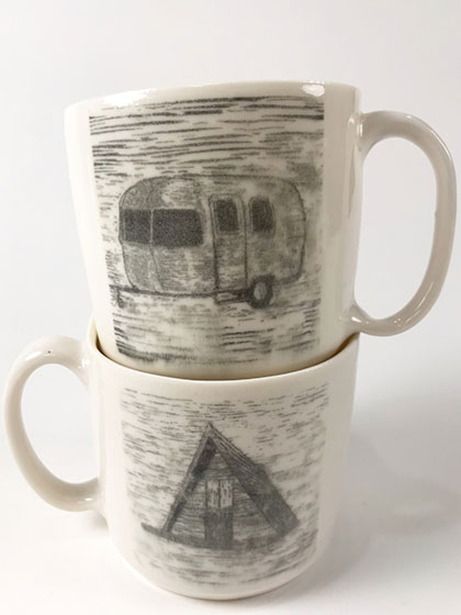 Mugs with drawings by ceramicist Flor Widmar